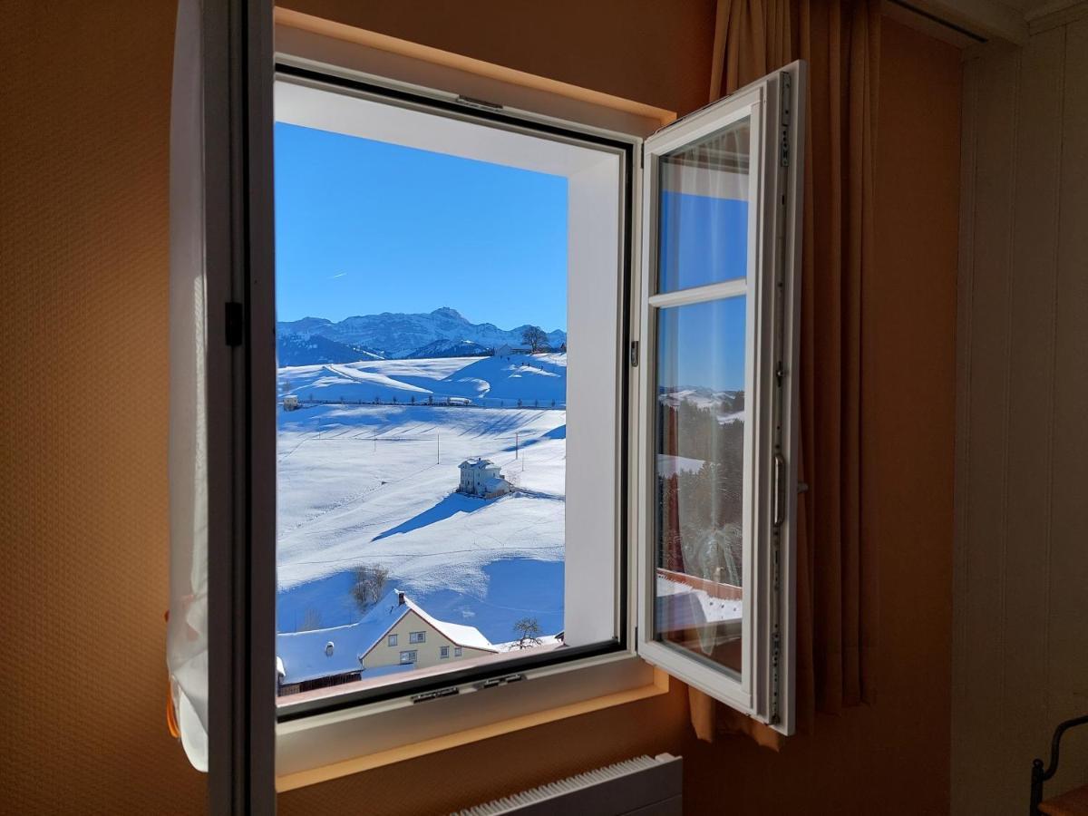 B&B Gaestehaus Roessli Schwellbrunn Екстериор снимка